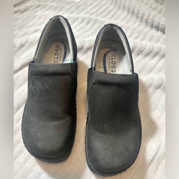 Women’s Klogs - Picture 3 of 6